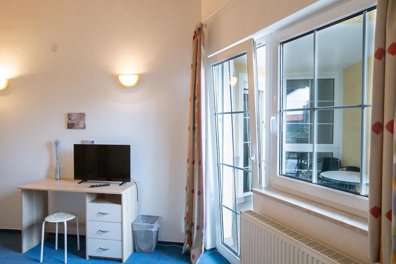 Hotel Dolgesheim Εξωτερικό φωτογραφία