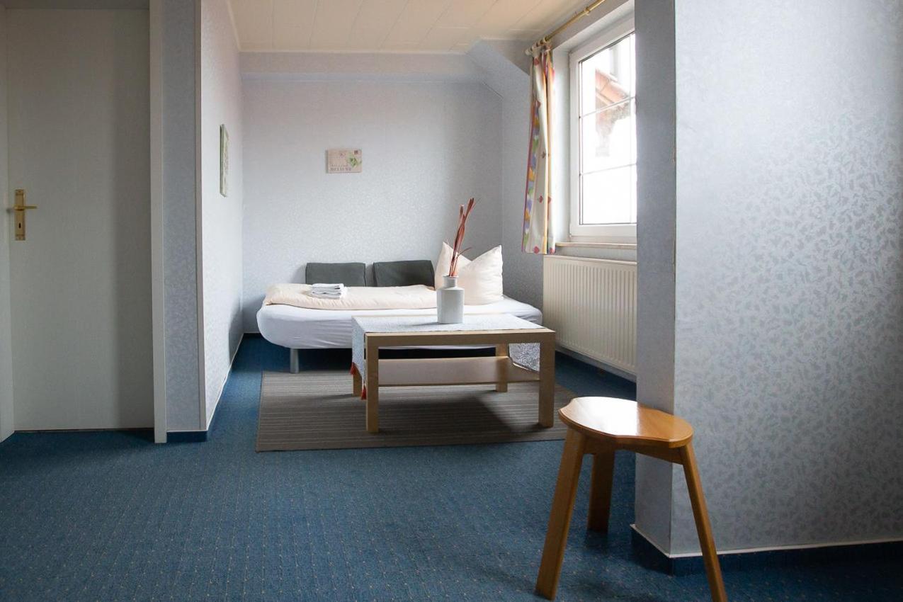 Hotel Dolgesheim Εξωτερικό φωτογραφία