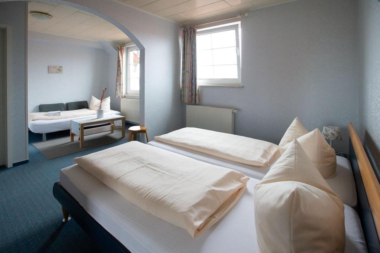 Hotel Dolgesheim Εξωτερικό φωτογραφία