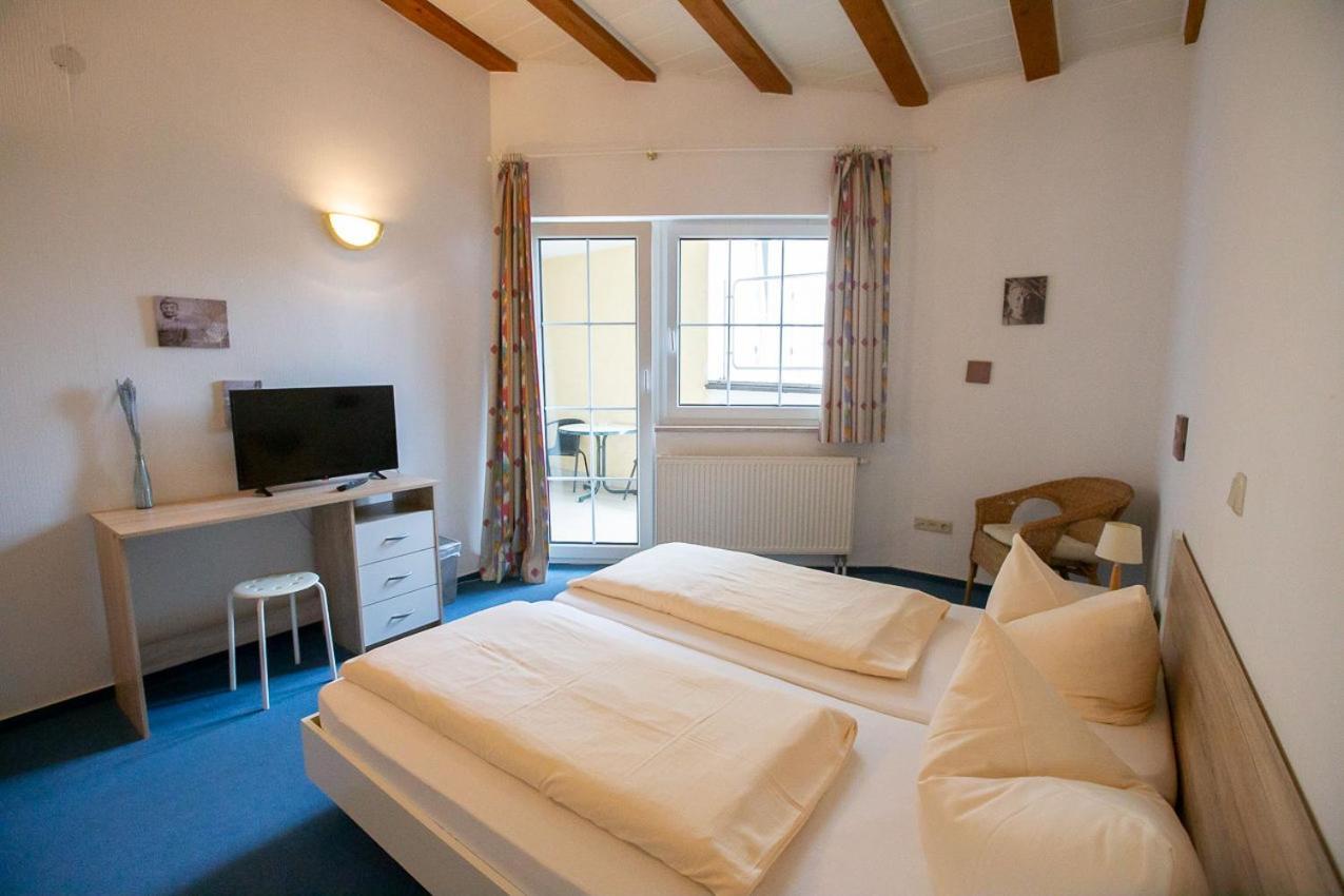 Hotel Dolgesheim Εξωτερικό φωτογραφία