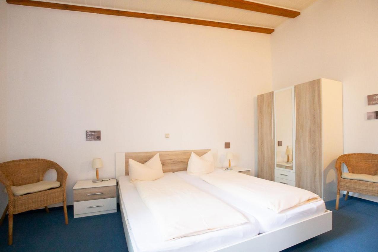 Hotel Dolgesheim Εξωτερικό φωτογραφία
